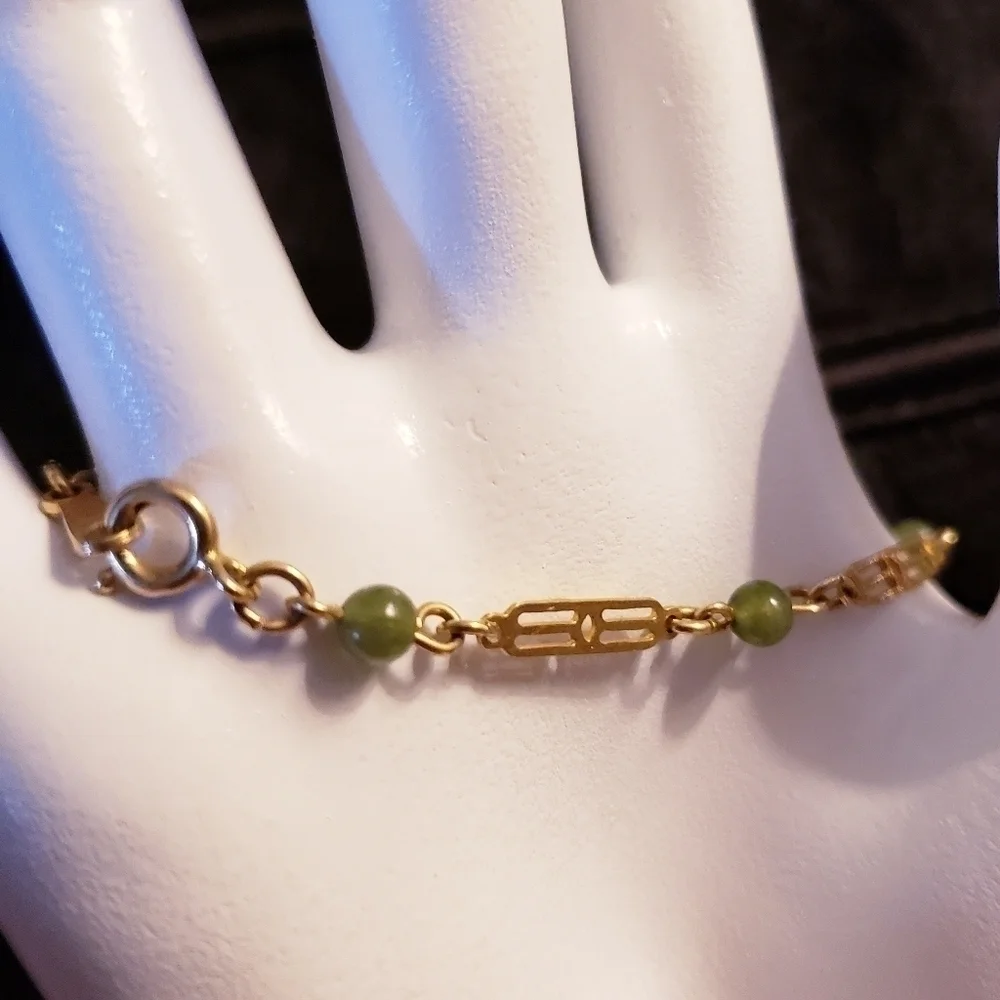 Avon child bracelet
